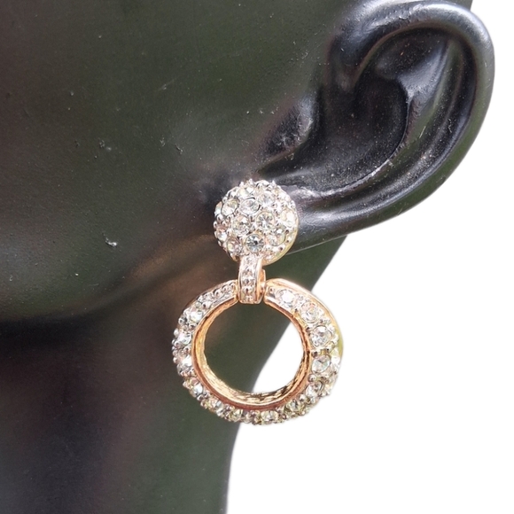 ROMAN VINTAGE GOLDTONE & PAVE RHINESTONE DOORKNOCKER EARRINGS - Picture 1 of 5